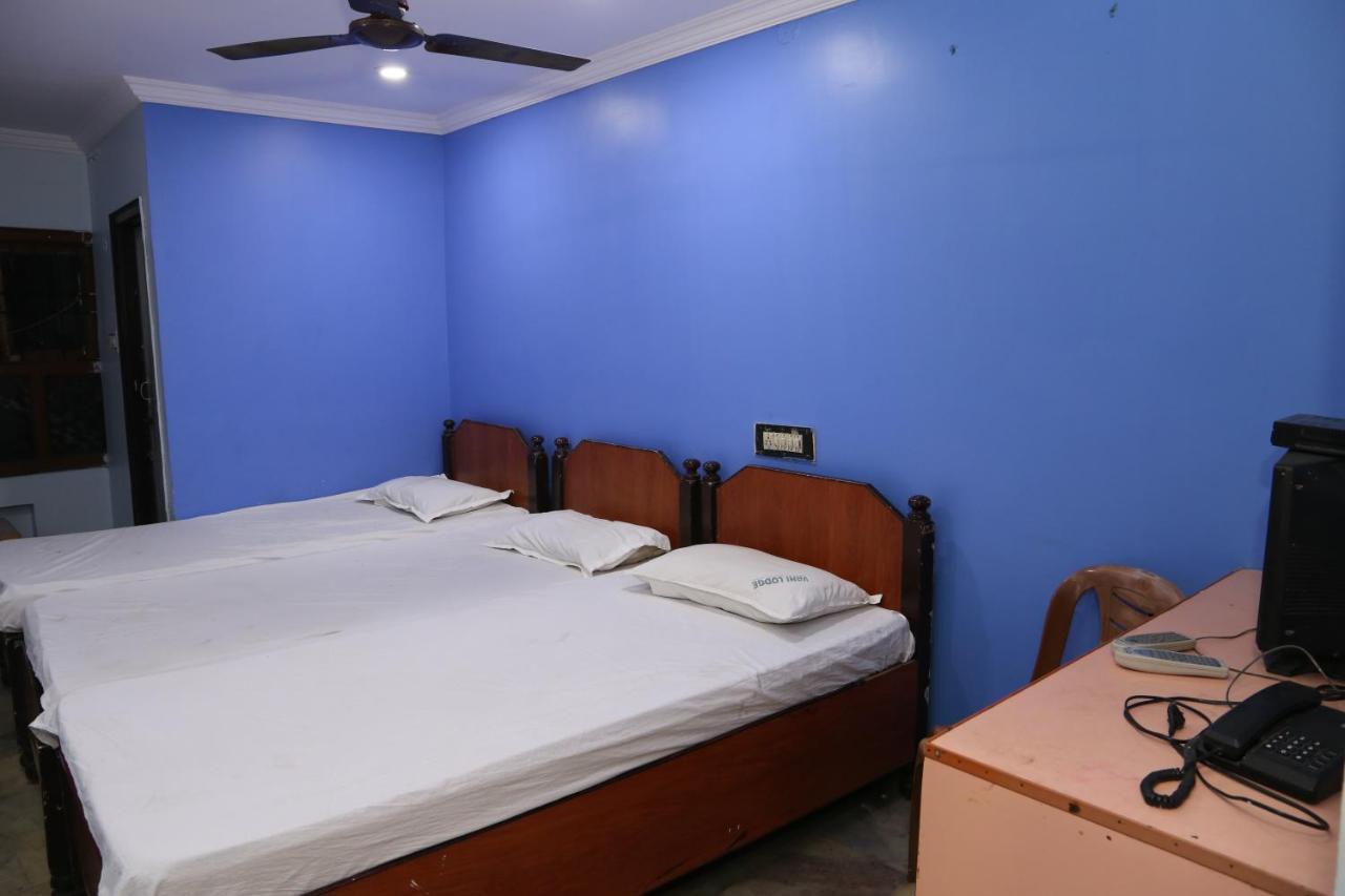 Vani Lodge Визакхапатнам Екстериор снимка